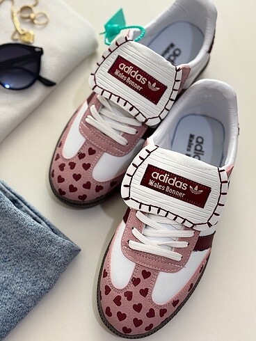 Adidas Pembe kalpli Walles Bonner
