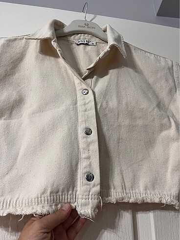 m Beden Crop yelek