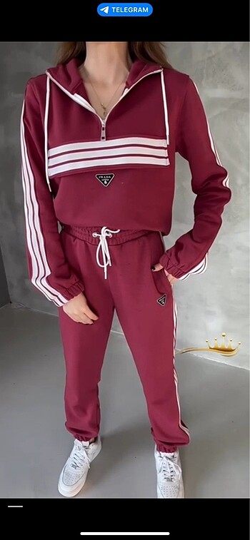 m Beden bordo Renk Prada Takım