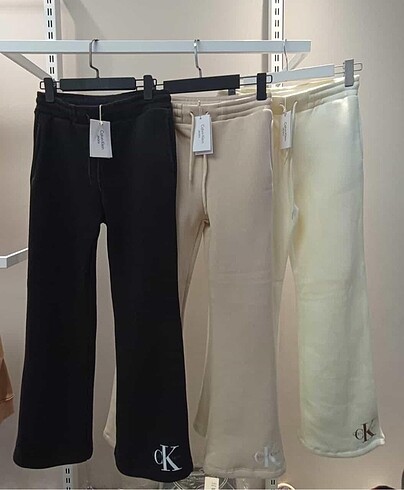 Calvin Klein eşofman altı