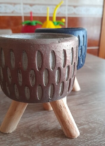 Kucuk şık saksi (2 adet) 