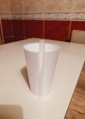Diğer Pipetle bardak