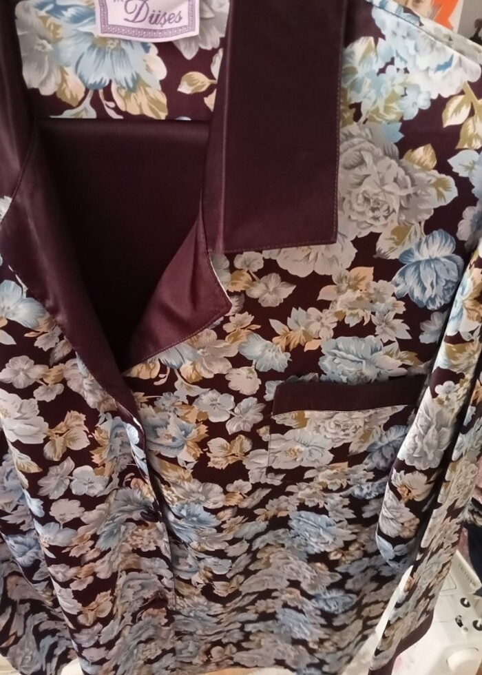 Saten pijama takımı - Görsel 3