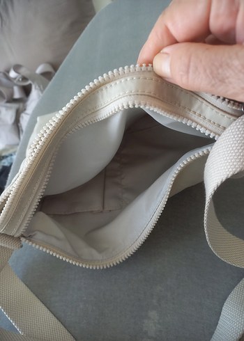 Kipling Bej Kadın Çapraz Çanta Fermuarlı