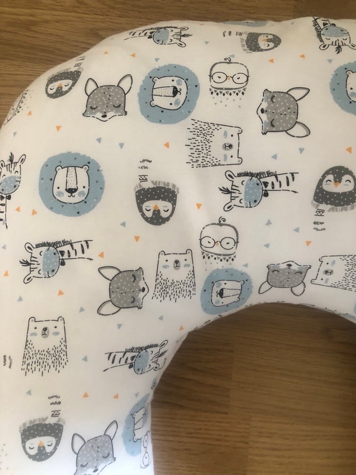 Gri Desenli Emzirme ve Hamilelik Yastığı - Görsel 3