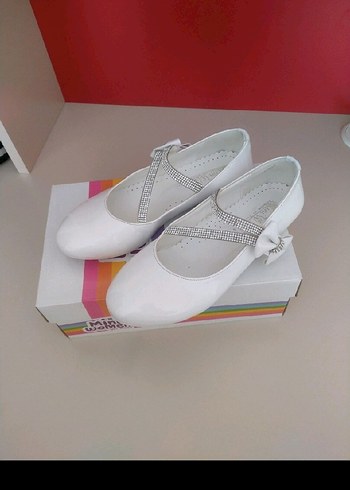 Kız Çocuk Beyaz Fiyonklu Babet Ayakkabı - Görsel 5