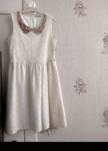 Kız Çocuk Dantel Nakışlı Kolsuz Elbise - Görsel 5