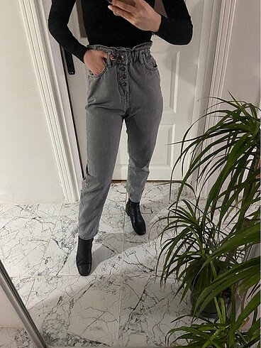 Zara mom jean