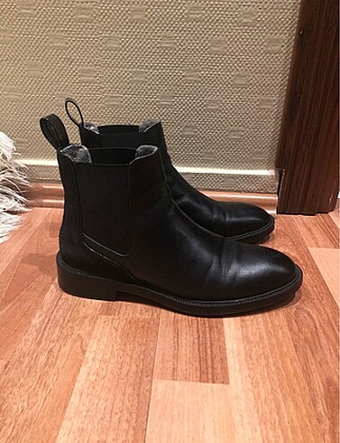 39 Beden Zara bot