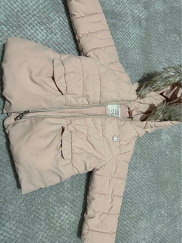 Zara bebek montu