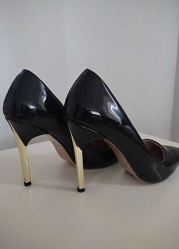 Diğer Siyah Stiletto