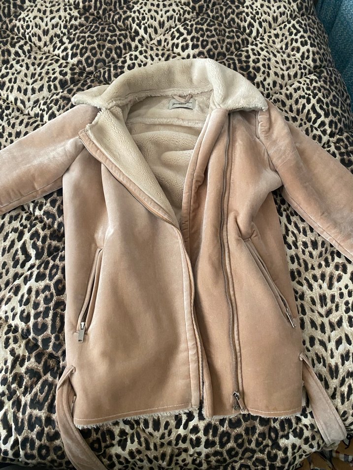 Bej Süet Kürklü Kadın Ceket stradivarius - Görsel 2