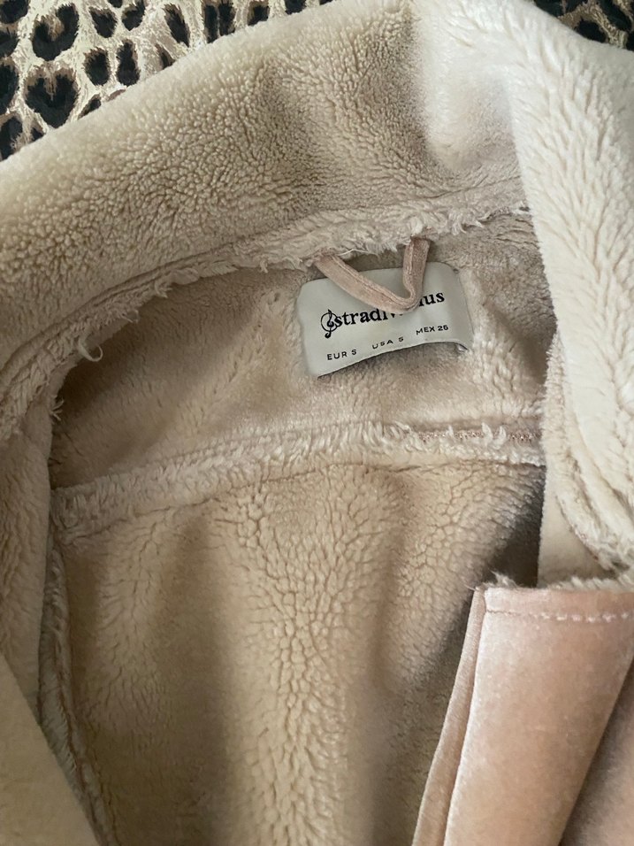 Bej Süet Kürklü Kadın Ceket stradivarius - Görsel 3