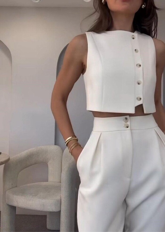 Beyaz takım - Görsel 3