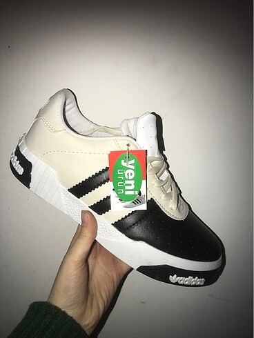 Adidas spor