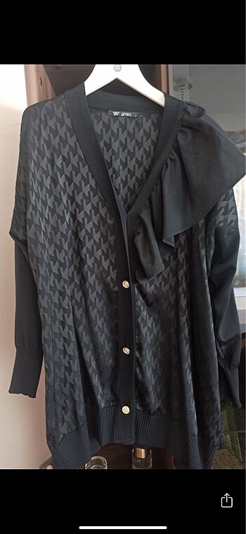 Guess Yeni temiz
