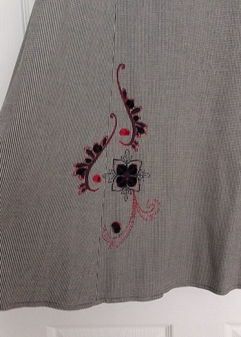 İşlemeli kazayağı kumaş parçalı Etek - Görsel 3