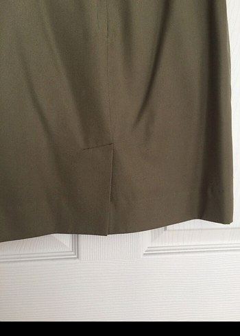 İpekiş gabardin haki yeşil mini etek - Görsel 3