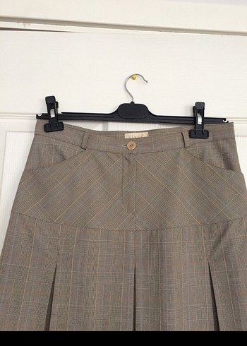 Kareli  Piliseli çok şık spor Etek - Görsel 2