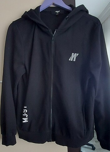 Kapüşonlu sweat hırka