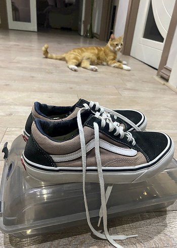 37 Beden Vans Spor Ayakkabı