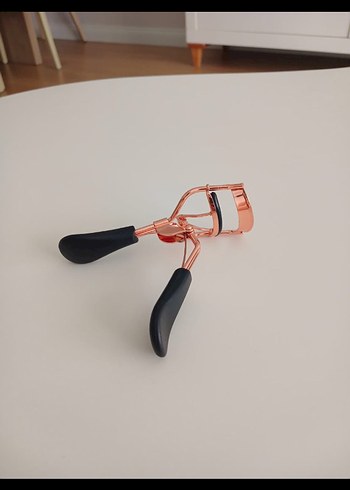 Nascita Kirpik Kıvırıcı - Görsel 3