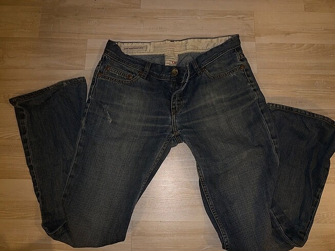 Mudo Vintage LowRise Denim Jeans