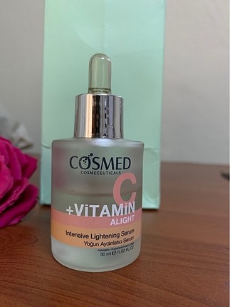 Cosmed C vitamini cilde aydınlık veren serum