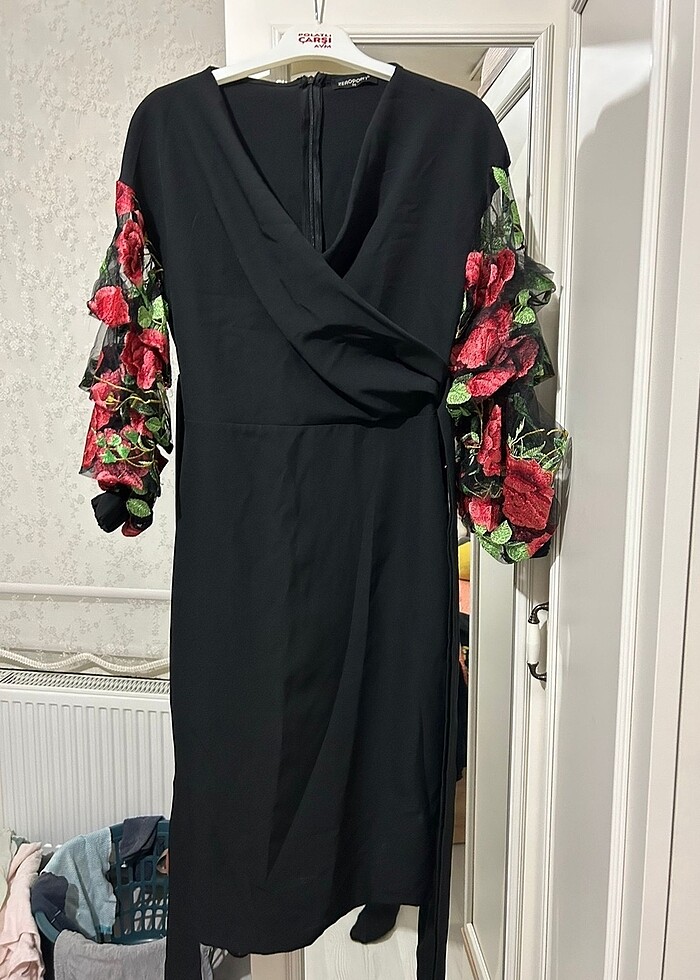 Kolları çiçekli kalem elbise kemerli ???? - Görsel 2