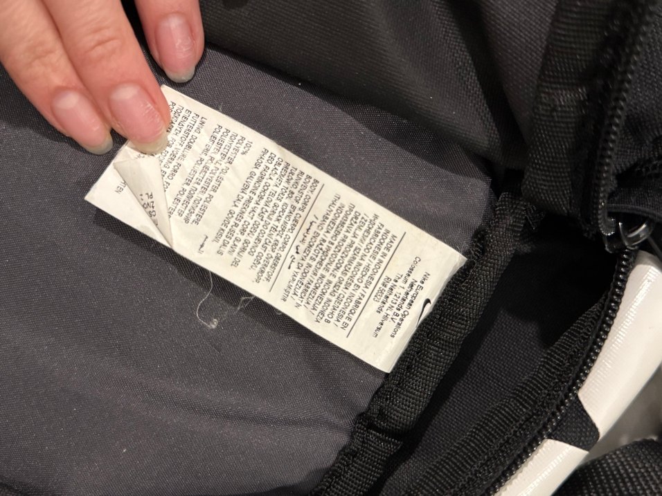 Nike Siyah Kadın Spor Çantası - Görsel 3