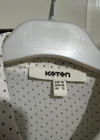 Koton Uzun Kollu Fırfırlı Puantiyeli Beyaz Gömlek - Görsel 2