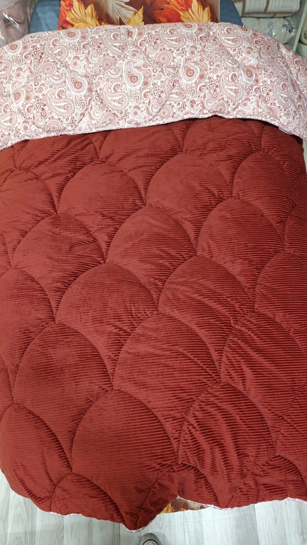 sadece yorgan cıft taraflı çok güzel - Görsel 3