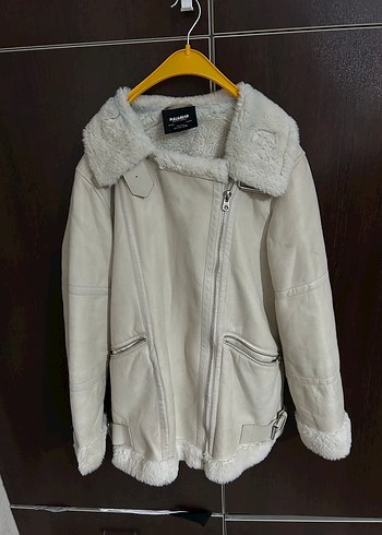 Pull and bear mont
