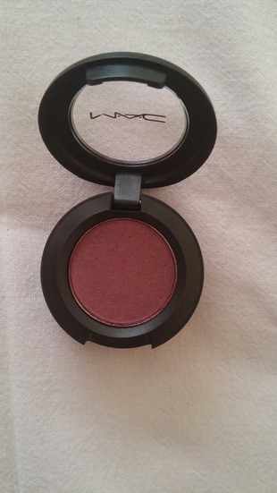 universal Beden mac cranberry far 