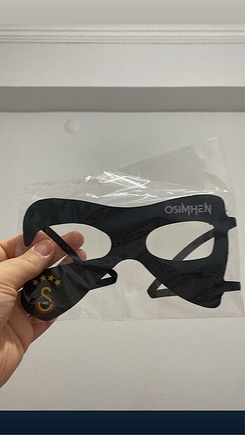 Osimhen maske