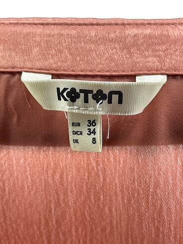 36 Beden çeşitli Renk Koton Gömlek %70 İndirimli.