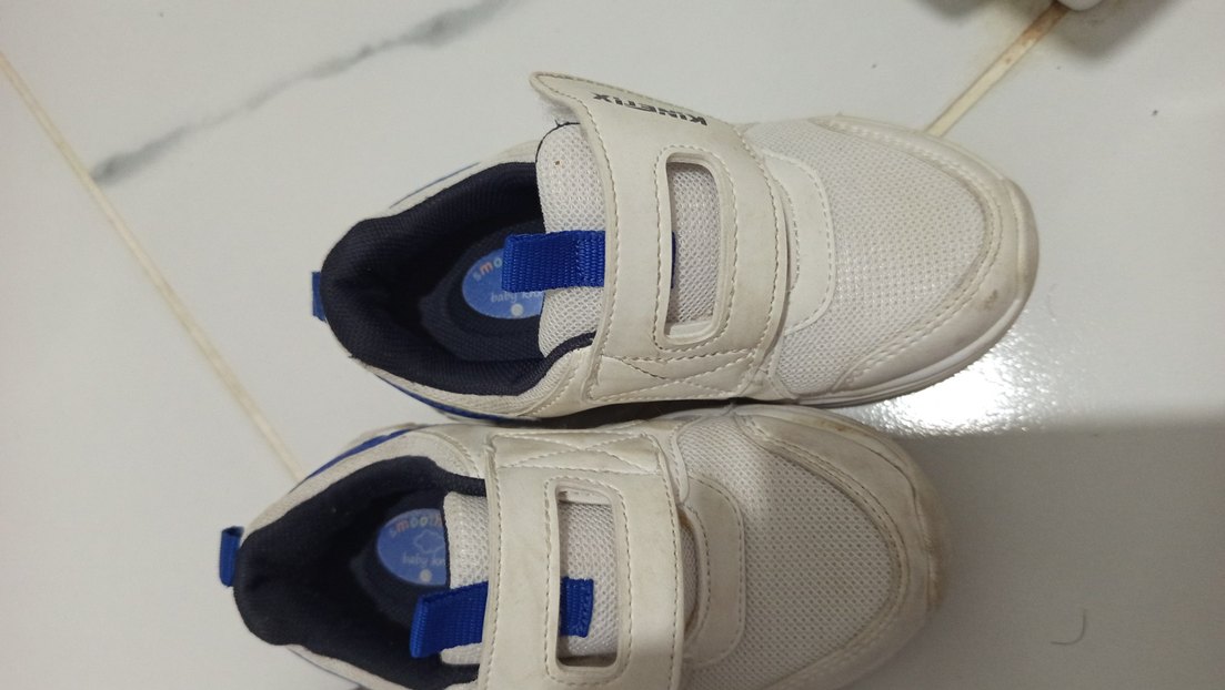 Erkek Çocuk Beyaz Cırt Cırtlı Spor Ayakkabı - Görsel 4