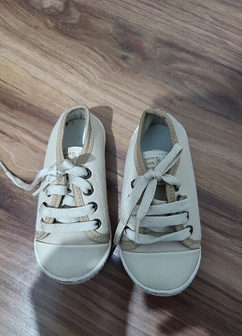 Krem renkli bebek ayakkabısı - Görsel 3