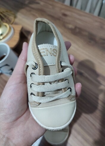 Krem renkli bebek ayakkabısı - Görsel 6