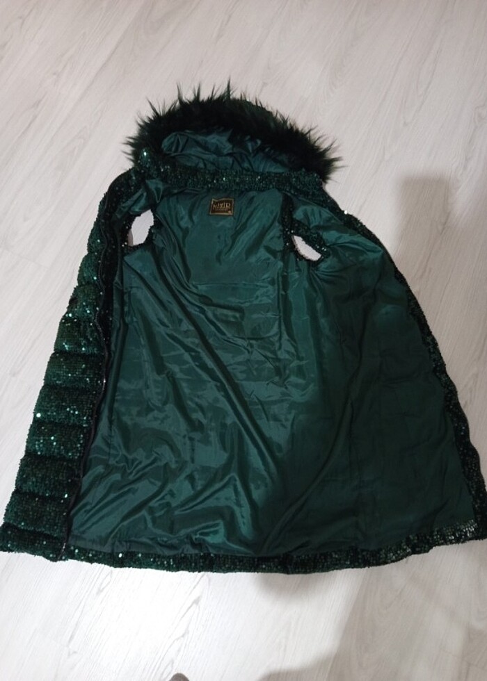 Pul payet şişme mont - Görsel 3