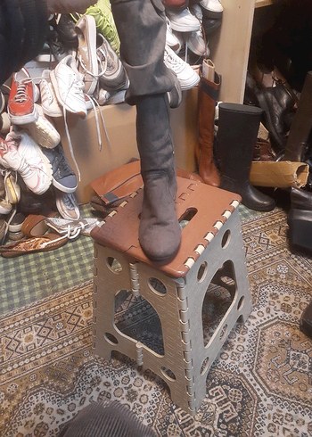 Gri Süet Tokalı Dizüstü Topuklu Bot - Görsel 3