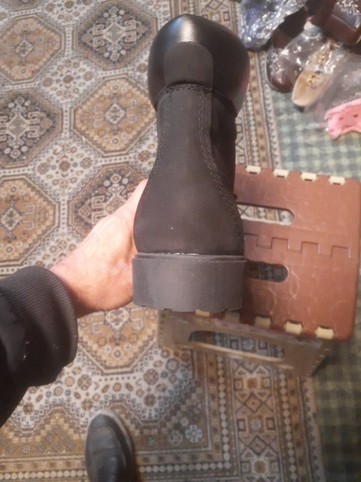 Siyah erkek Bayan unisef bot - Görsel 4