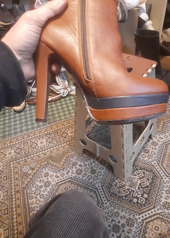 Kahverengi Deri Platform Topuklu Diz Boyu Kadın Çizme italyan - Görsel 4