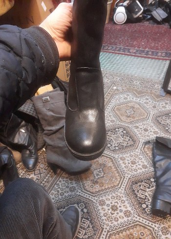 Kahverengi Deri Tokalı Kadın Diz Boyu Bot - Görsel 2