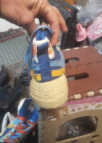 Renkli Desenli Spor Ayakkabı - Görsel 3