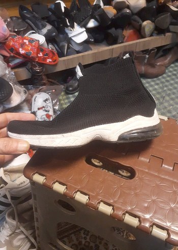 Kadın Siyah Yılan Desenli Dolgu Topuklu Spor Ayakkabı - Görsel 2