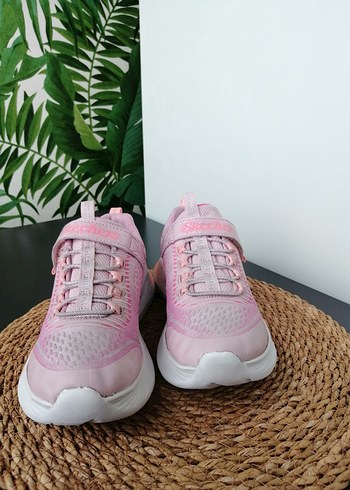 Kızlar için Pembe Skechers Bağcıklı Spor Ayakkabı - Görsel 10