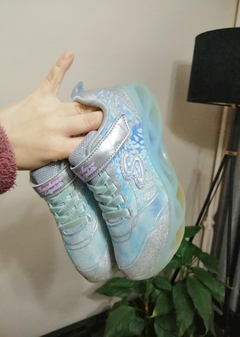 Kız Çocuk Mavi Parlak Bağcıklı Spor Ayakkabı - Görsel 9