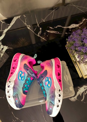 Renkli Bağcıklı ve Cırt Cırtlı Kız Çocuk Spor Ayakkabı - Görsel 6