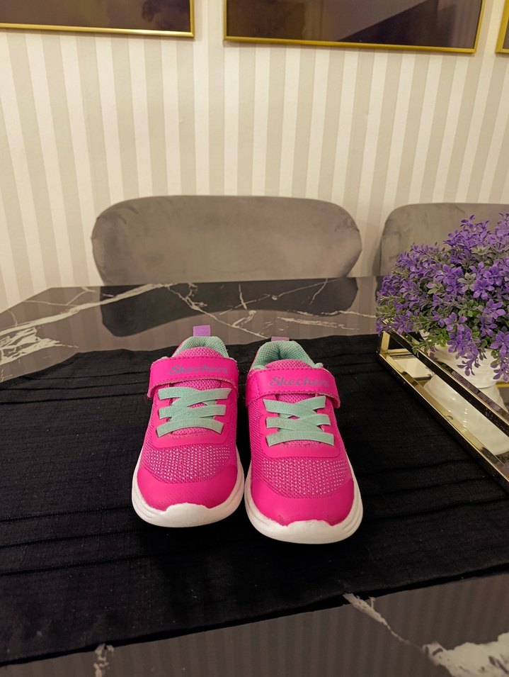 Kız Çocuk Pembe Renkli Cırt Cırtlı Spor Ayakkabı - Görsel 4